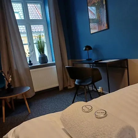 Cozy Double 3 On Pedestrian Street 3*